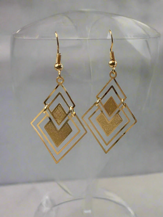 18k Gold So Danty Diamond-Shaped Dangle Earrings